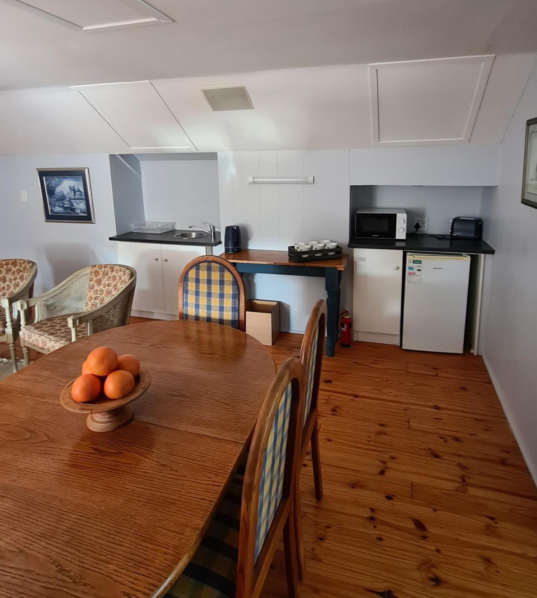 Hotel 7 On South Bredasdorp Habitación foto